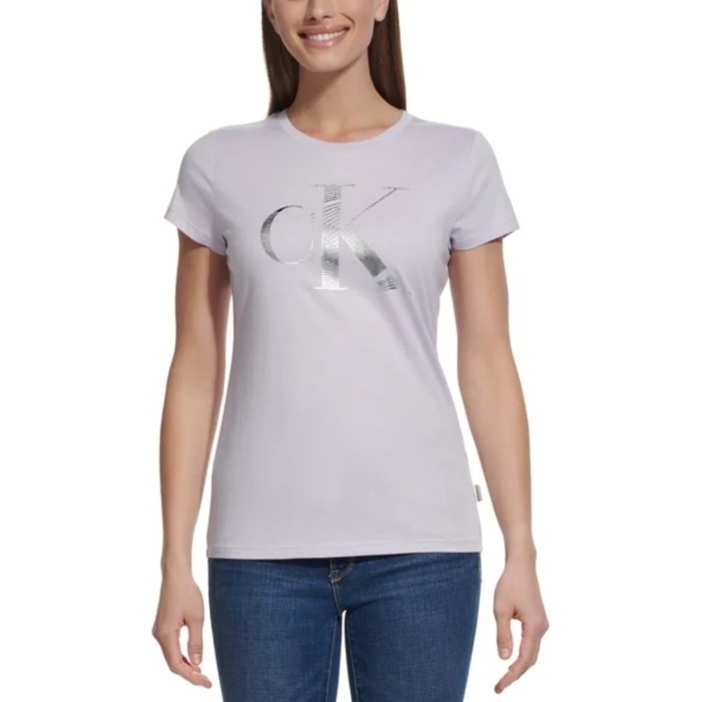 Calvin Klein Women's Tee with Silver Logo - Light Puple